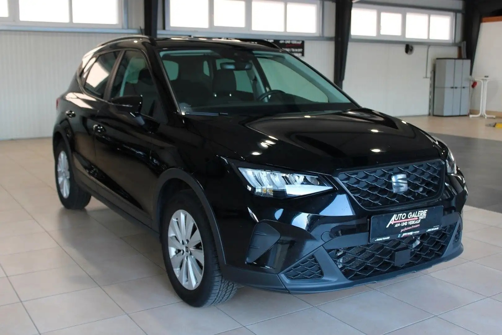 SEAT Arona Style *Tüv NEU*Navi*LED*PDC*Allwetter*MwSt Noir - 1