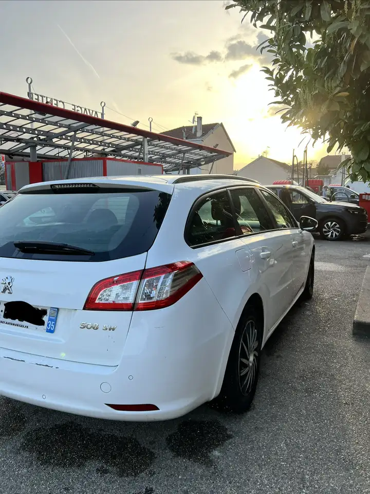Peugeot 508 SW e-HDi FAP 115 EGS6 Active
