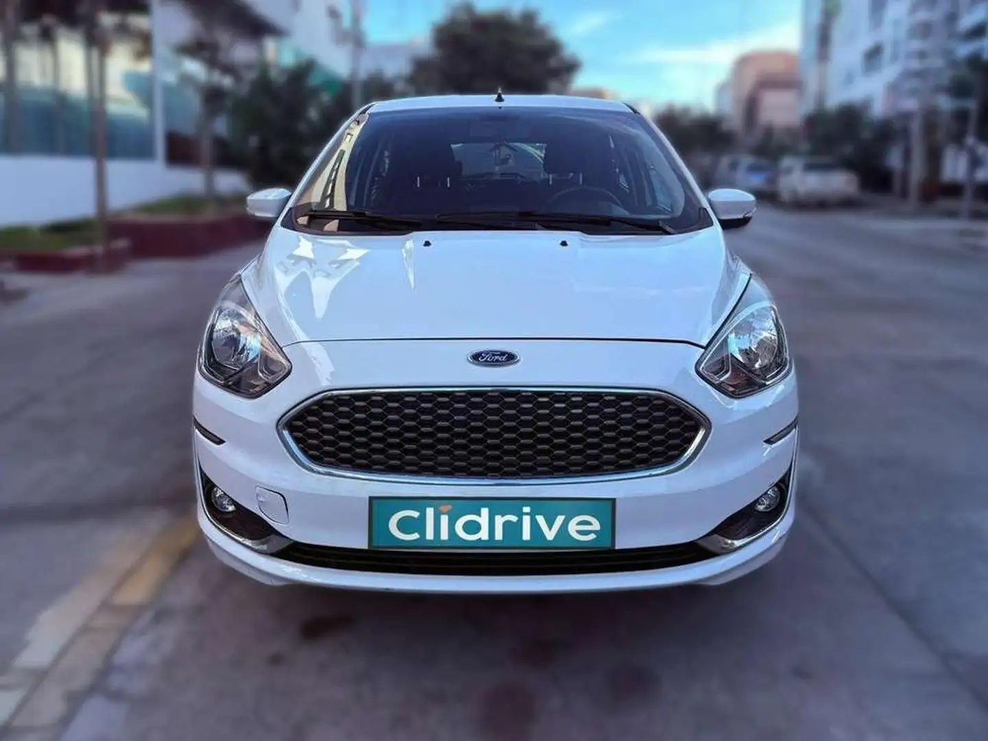 Ford Ka/Ka+ Ka+ 1.19 Ti-VCT Essential Blanc - 2