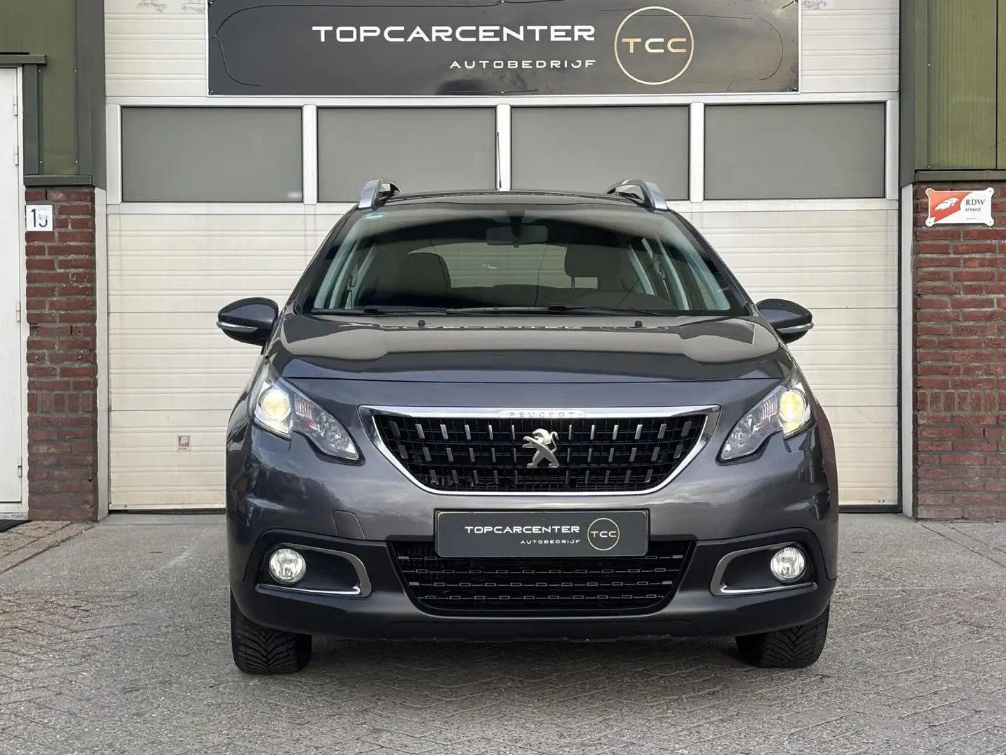 Peugeot 2008 1.2 Blue Lion/PANO/TREKH/PARKS/NAVI/APK/NAP Grey - 2