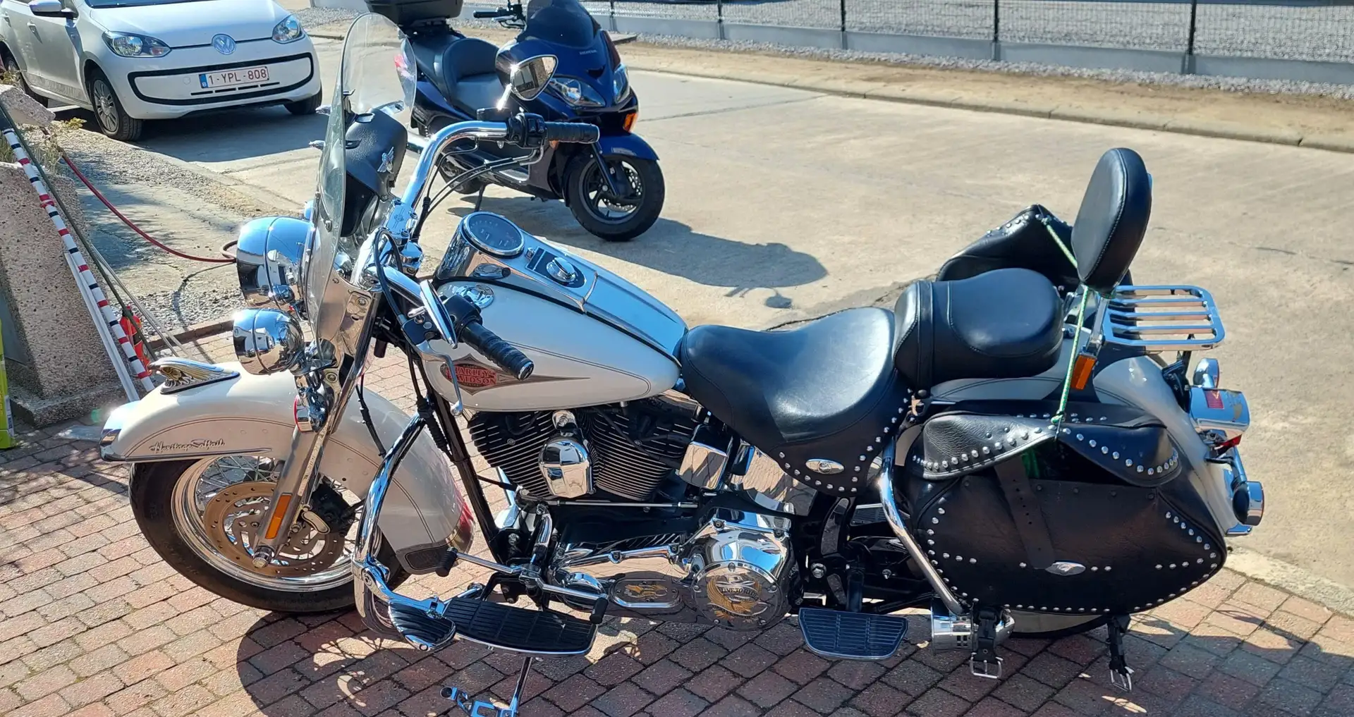 Harley-Davidson Heritage Softail Biały - 1