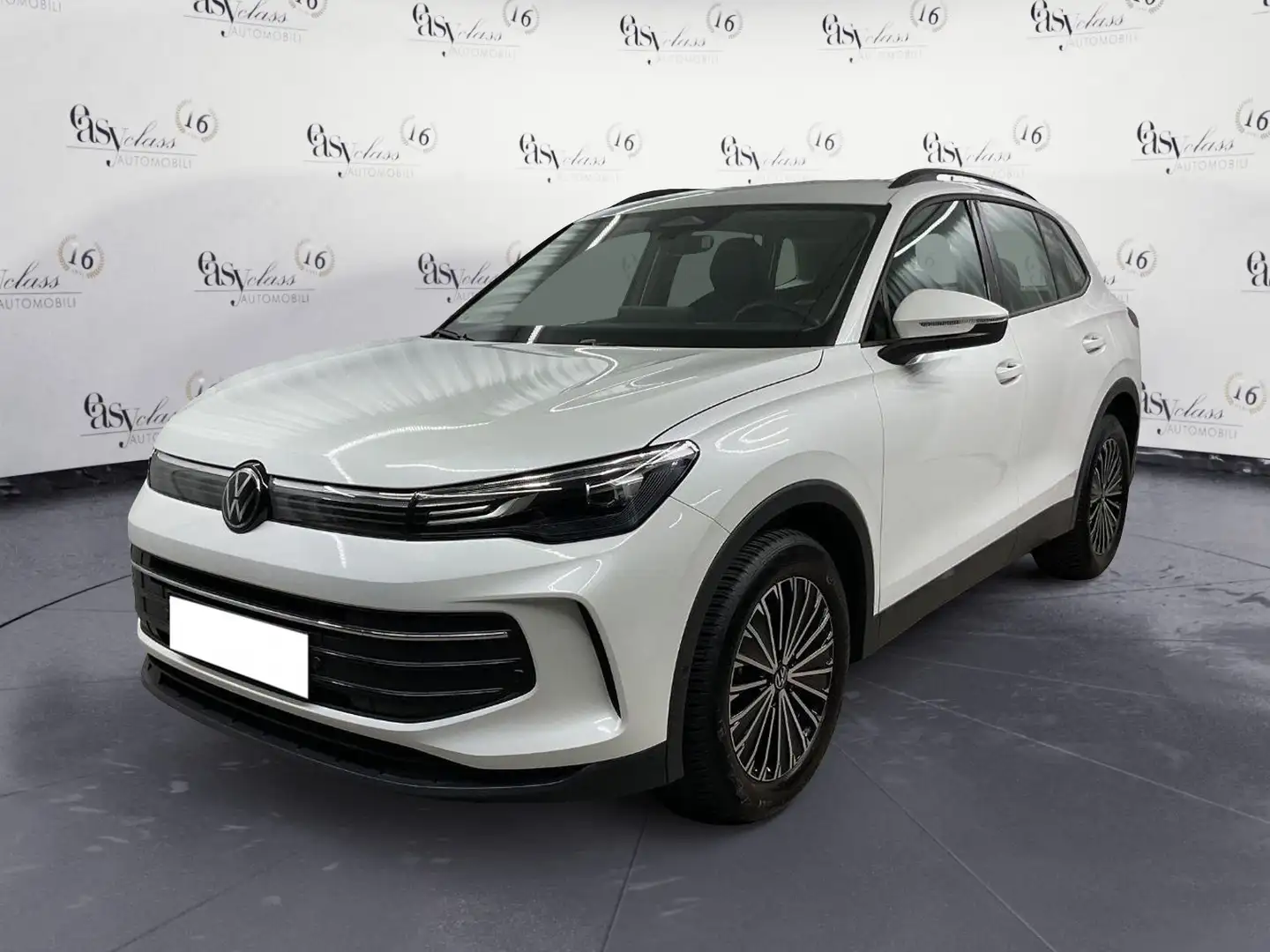 Volkswagen Tiguan 2.0 TDI 150 CV EVO SCR DSG Life Nuovo Modello Led Bianco - 1