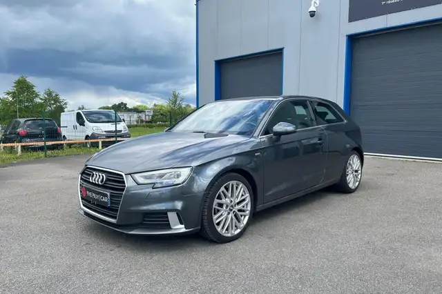 Audi A3 2.0 TDI 150CH  BVA S-Tronic S line PHASE 2 GARANTIE 12 MOIS