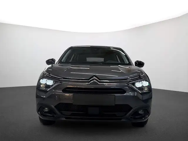 Citroen C4 view 3