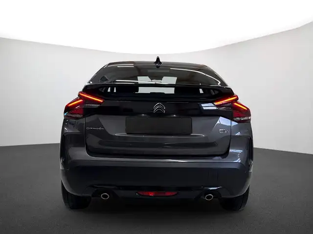 Citroen C4 view 4