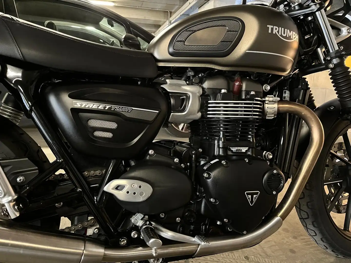 Triumph Street Twin Ironstone Gri - 2