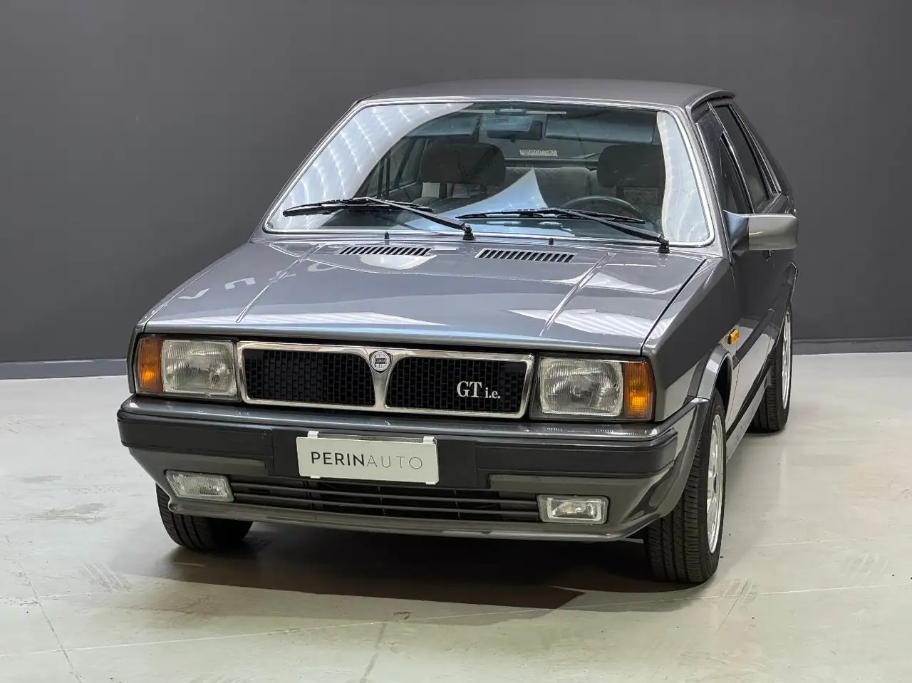Lancia Delta 1.6 ie GT, foto 4
