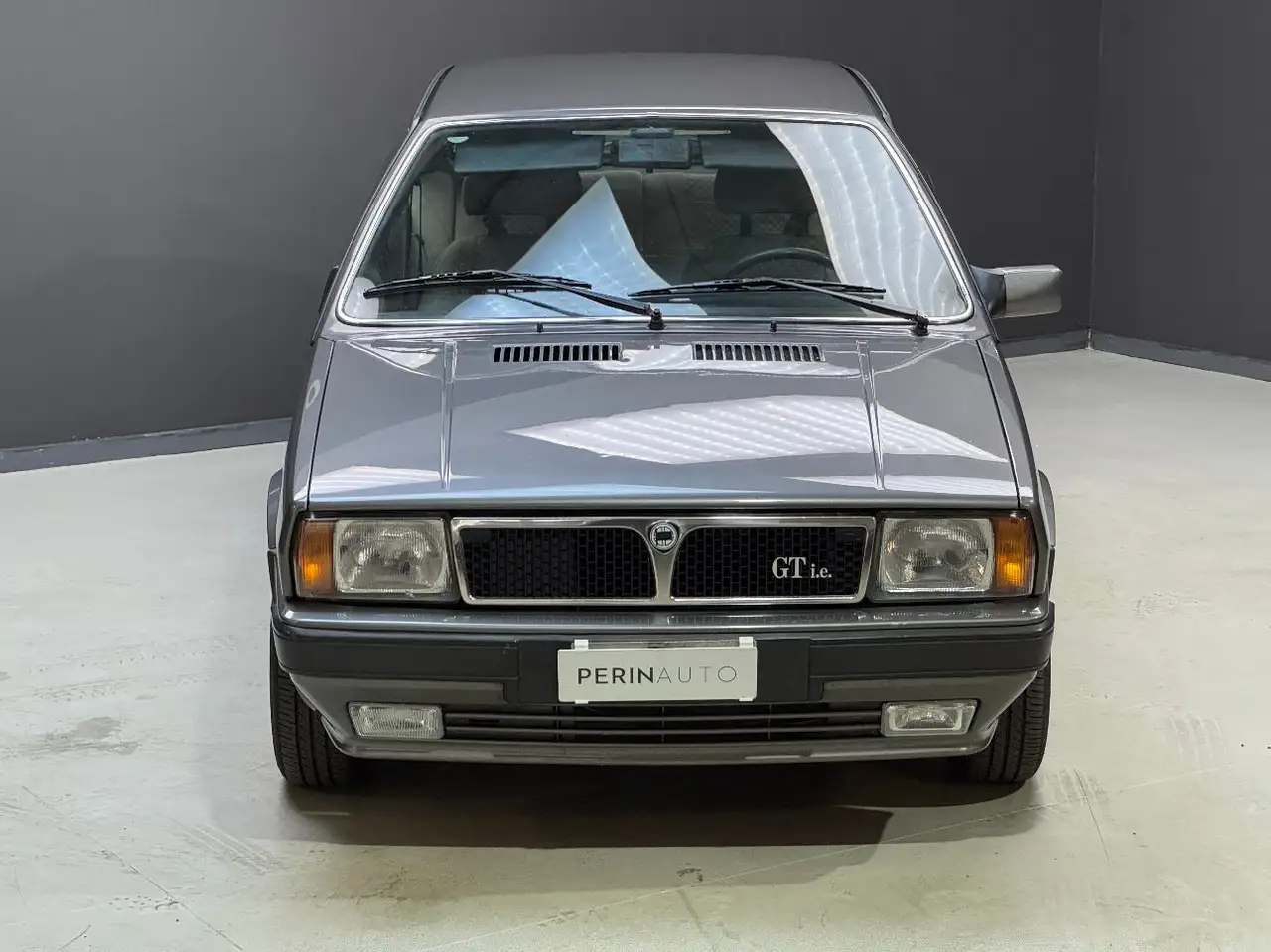 Lancia Delta 1.6 ie GT, foto 2