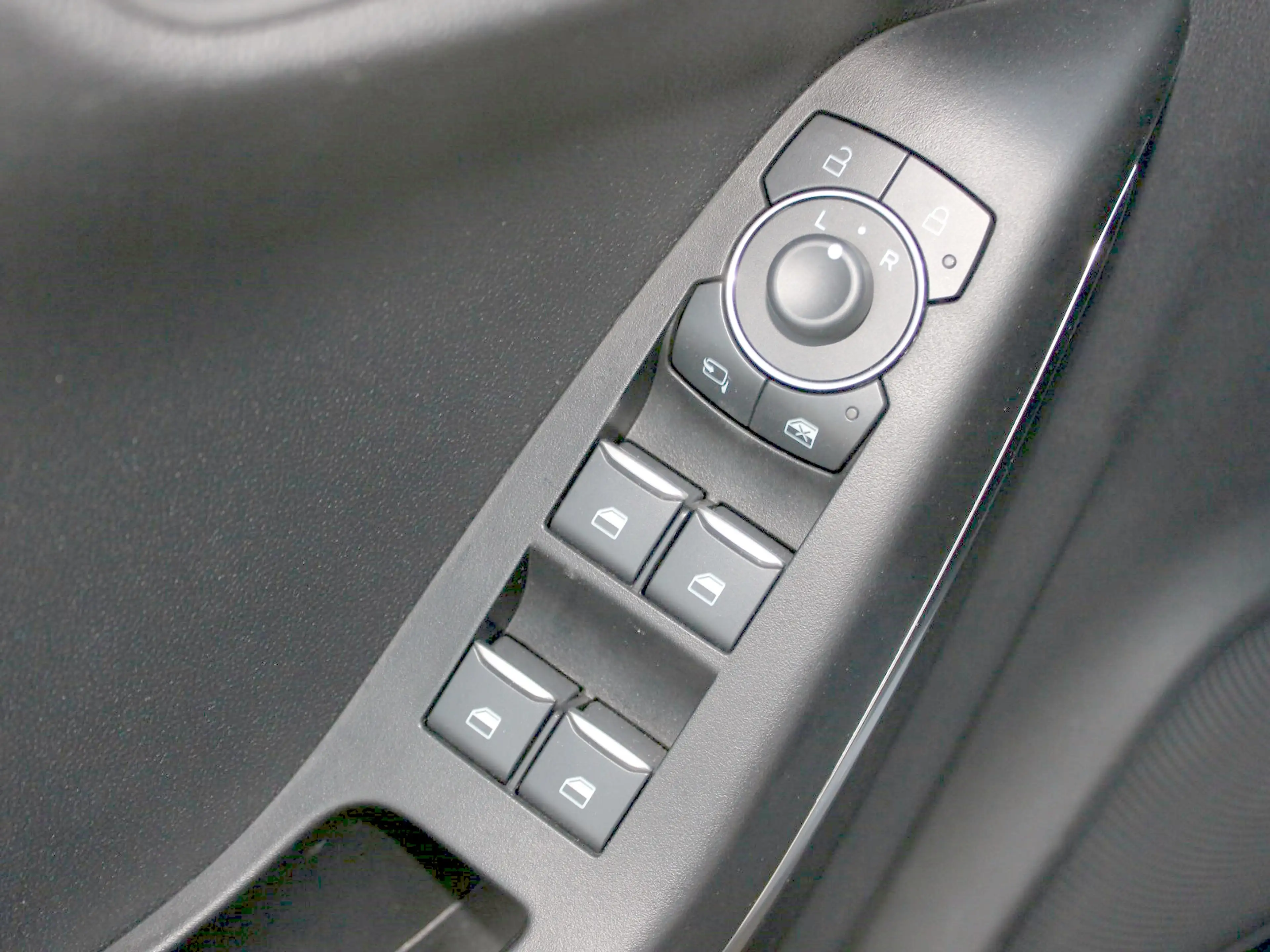 Ford Puma Titanium Start/Stopp 1,0 EcoBoost — photo 10