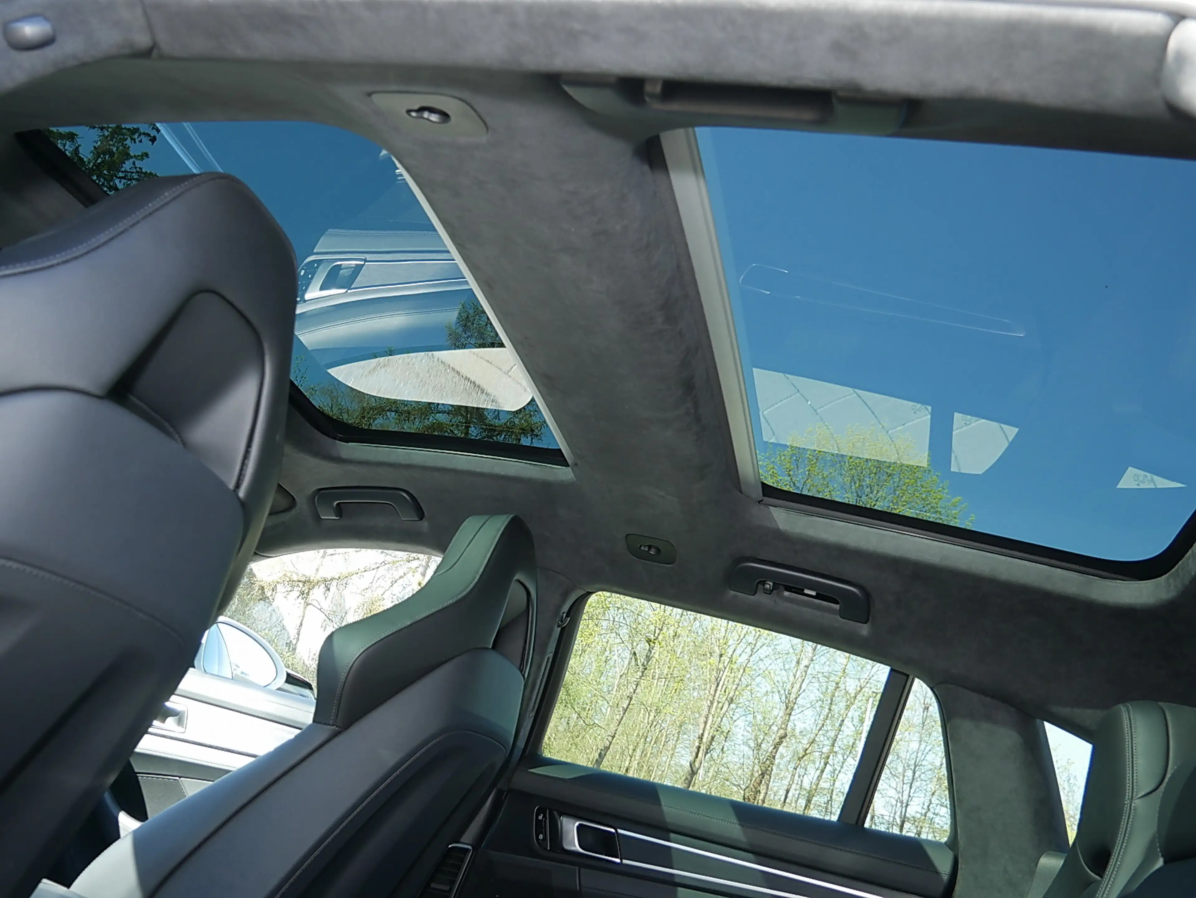 Porsche Panamera GTS Sport Turismo+PANO+HUD+STANDHEIZUNG — photo 10