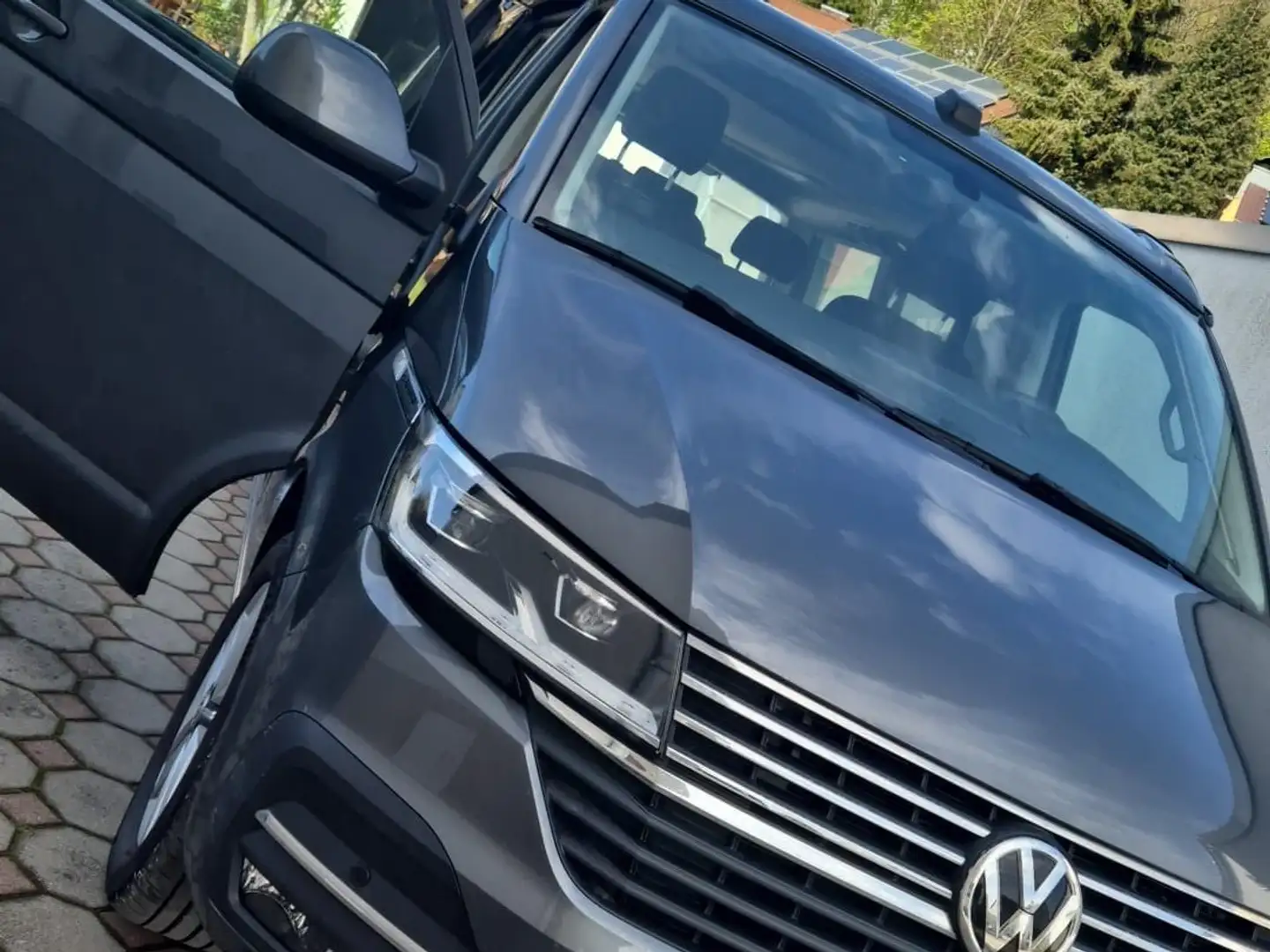 Volkswagen T6.1 California California Beach Camper FWD Grau - 1
