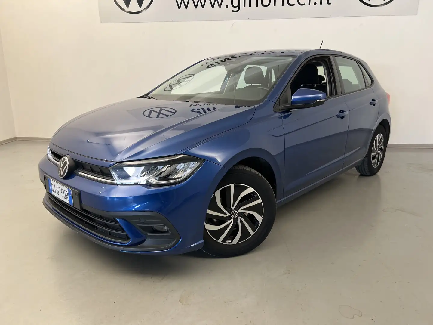 Volkswagen Polo 1.0 TSI Life Azul - 2