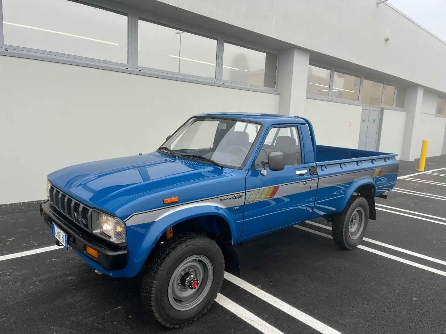 Toyota Hilux pick up Kék - 1