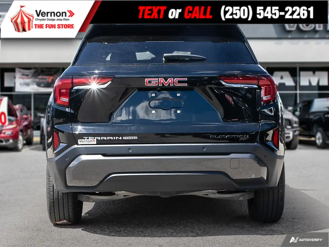 GMC Terrain photo GMC Terrain
