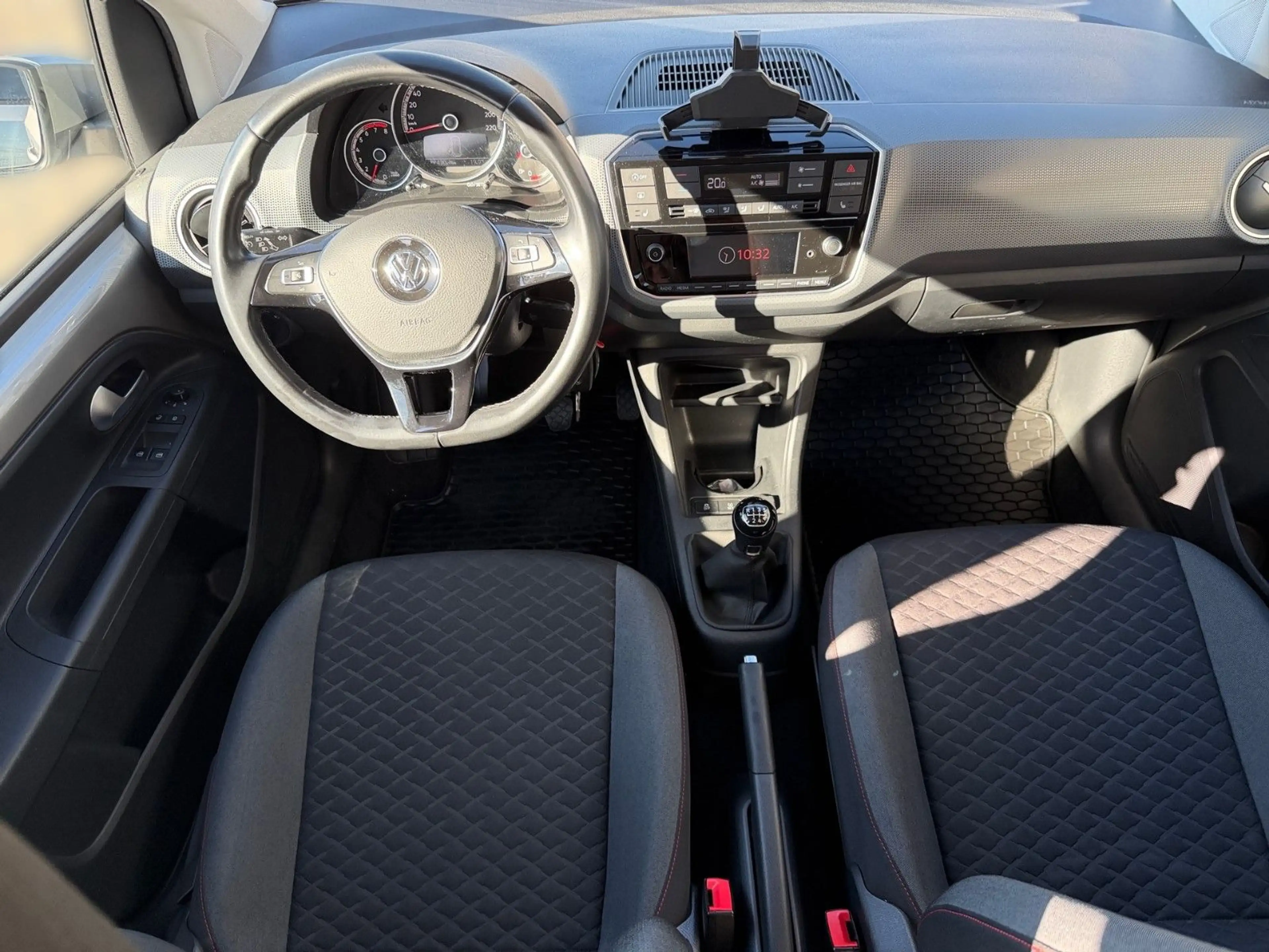 Volkswagen up! join up! Start-Stop — photo 11