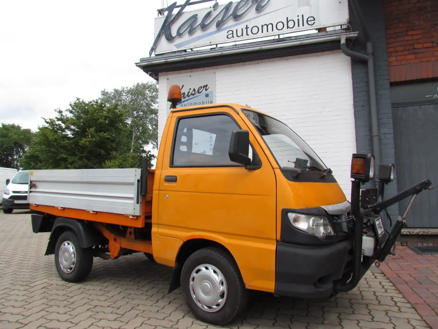 Piaggio Porter Rechtslenker Orange - 1