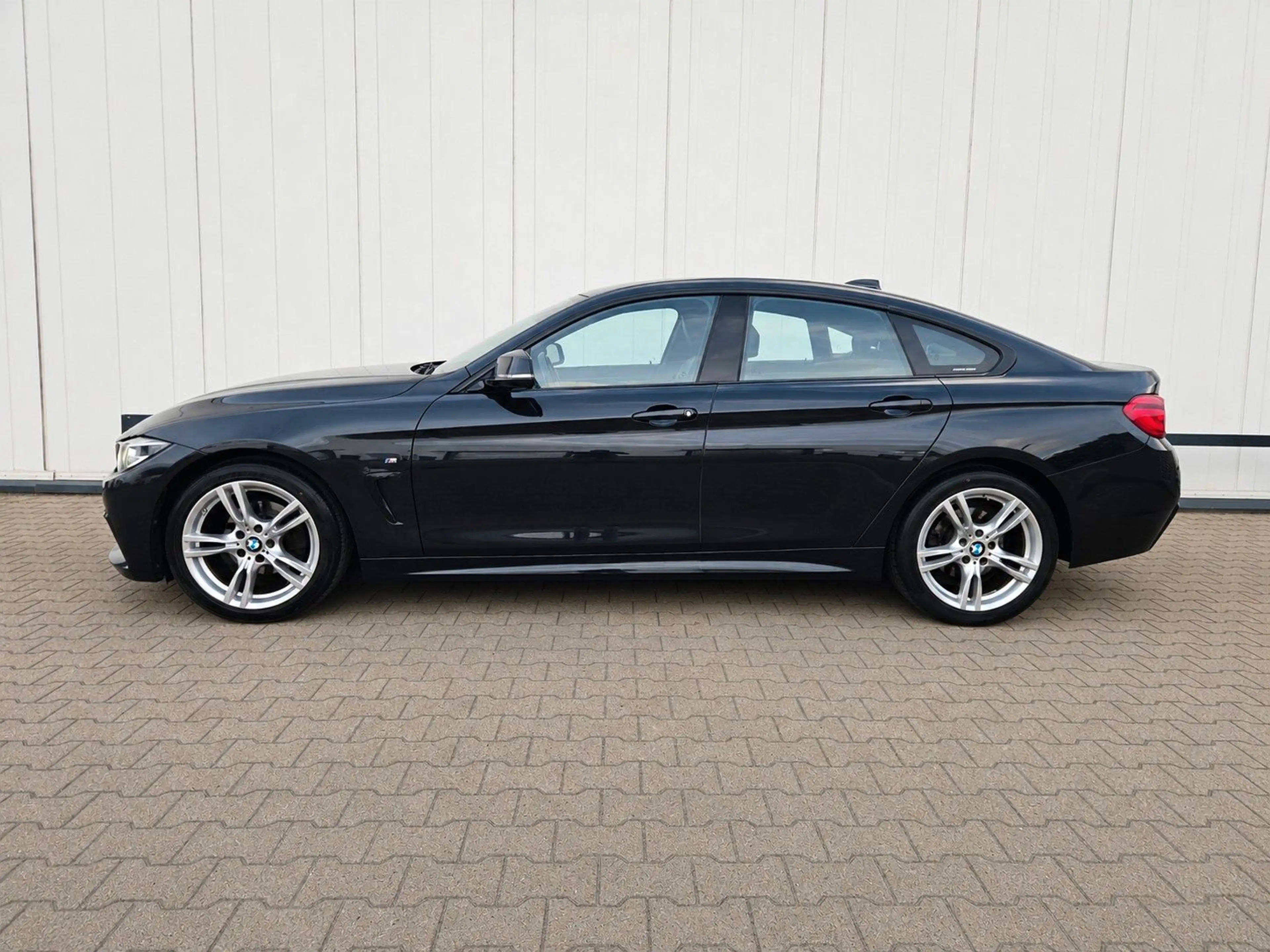 BMW 420 *M SPORT*LEDER*KAMERA*NAVIPROF — photo 3