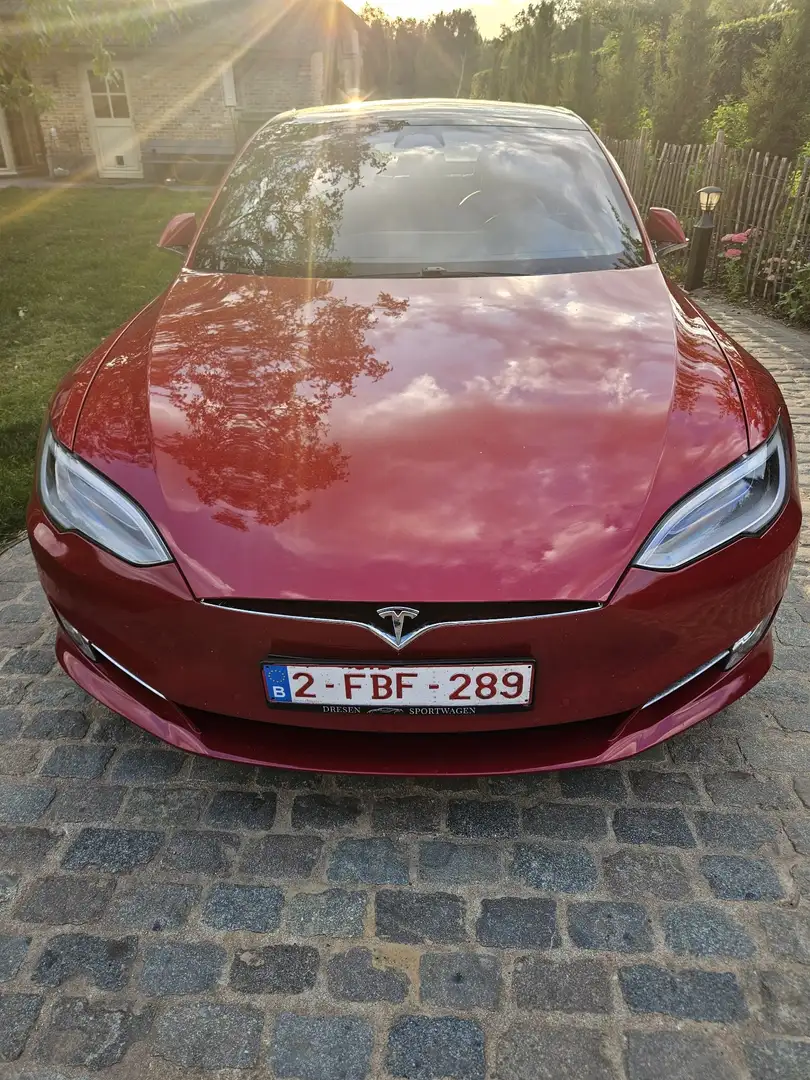 Tesla Model S Performance Ludicrous Červená - 2