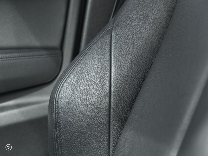BMW 335 335i GT â Pano, Sportst. Radar etc — photo 12
