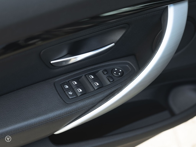 BMW 335 335i GT â Pano, Sportst. Radar etc — photo 10