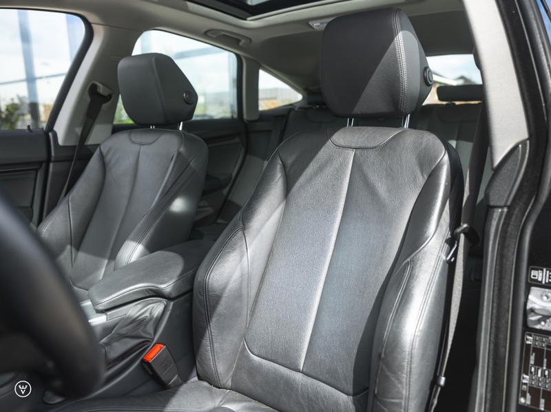 BMW 335 335i GT â Pano, Sportst. Radar etc — photo 19