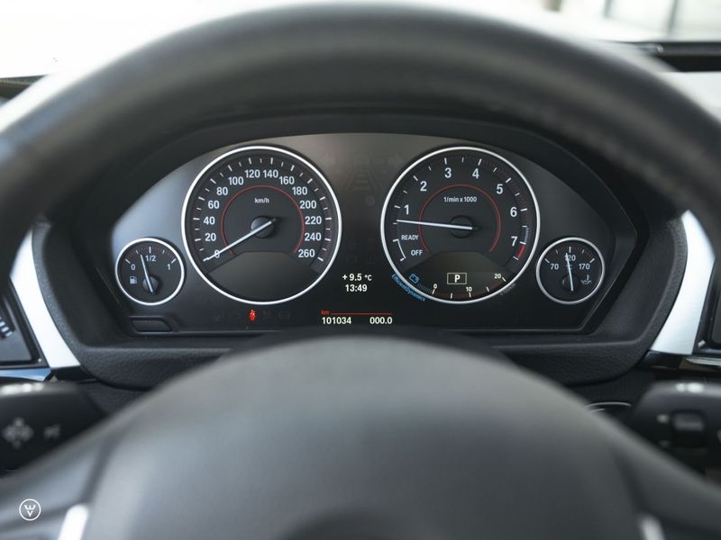 BMW 335 335i GT â Pano, Sportst. Radar etc — photo 7