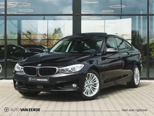 BMW 335 335i GT â Pano, Sportst. Radar etc