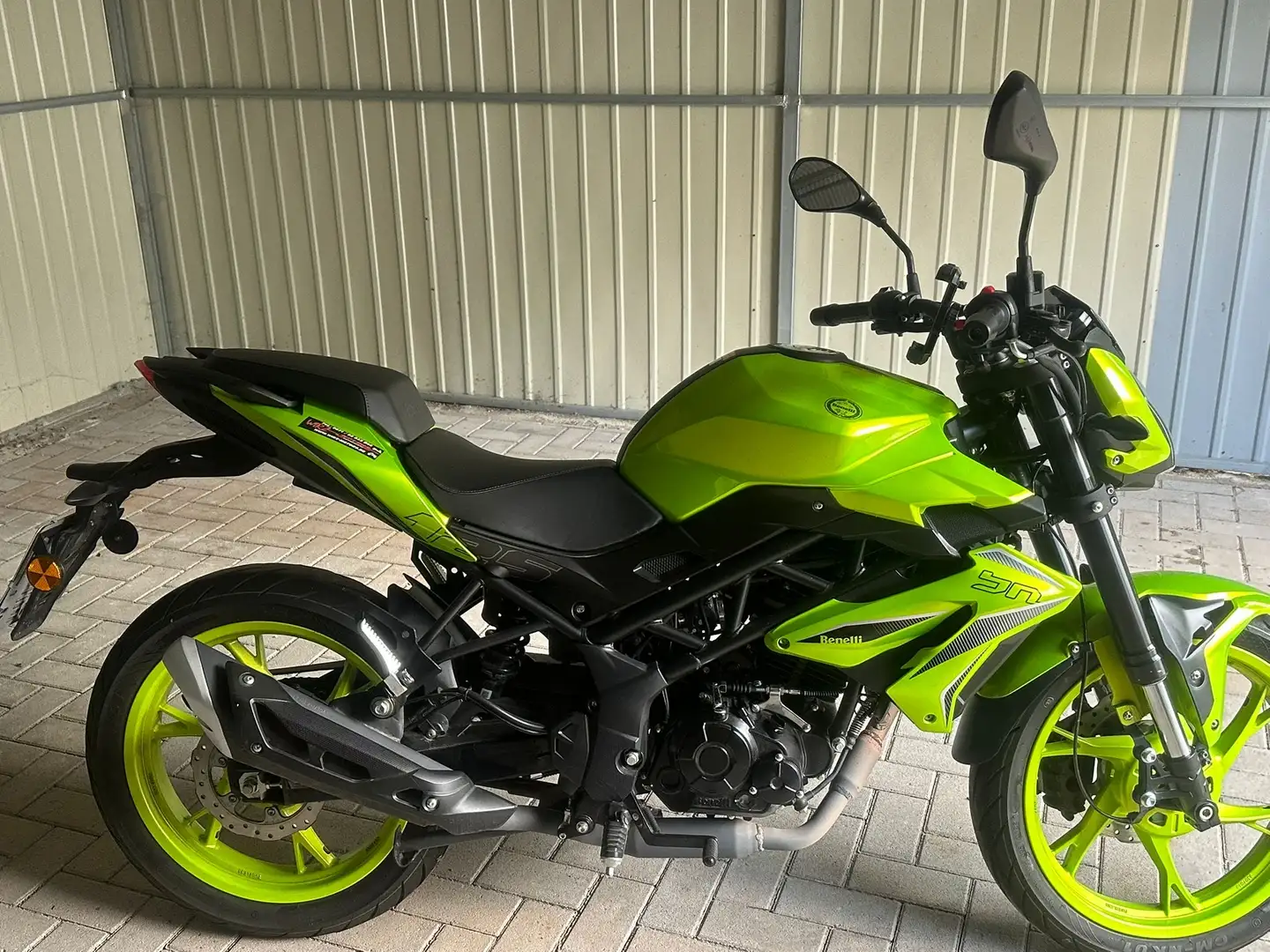Benelli 125 Sport Benelli BN 125 - 2