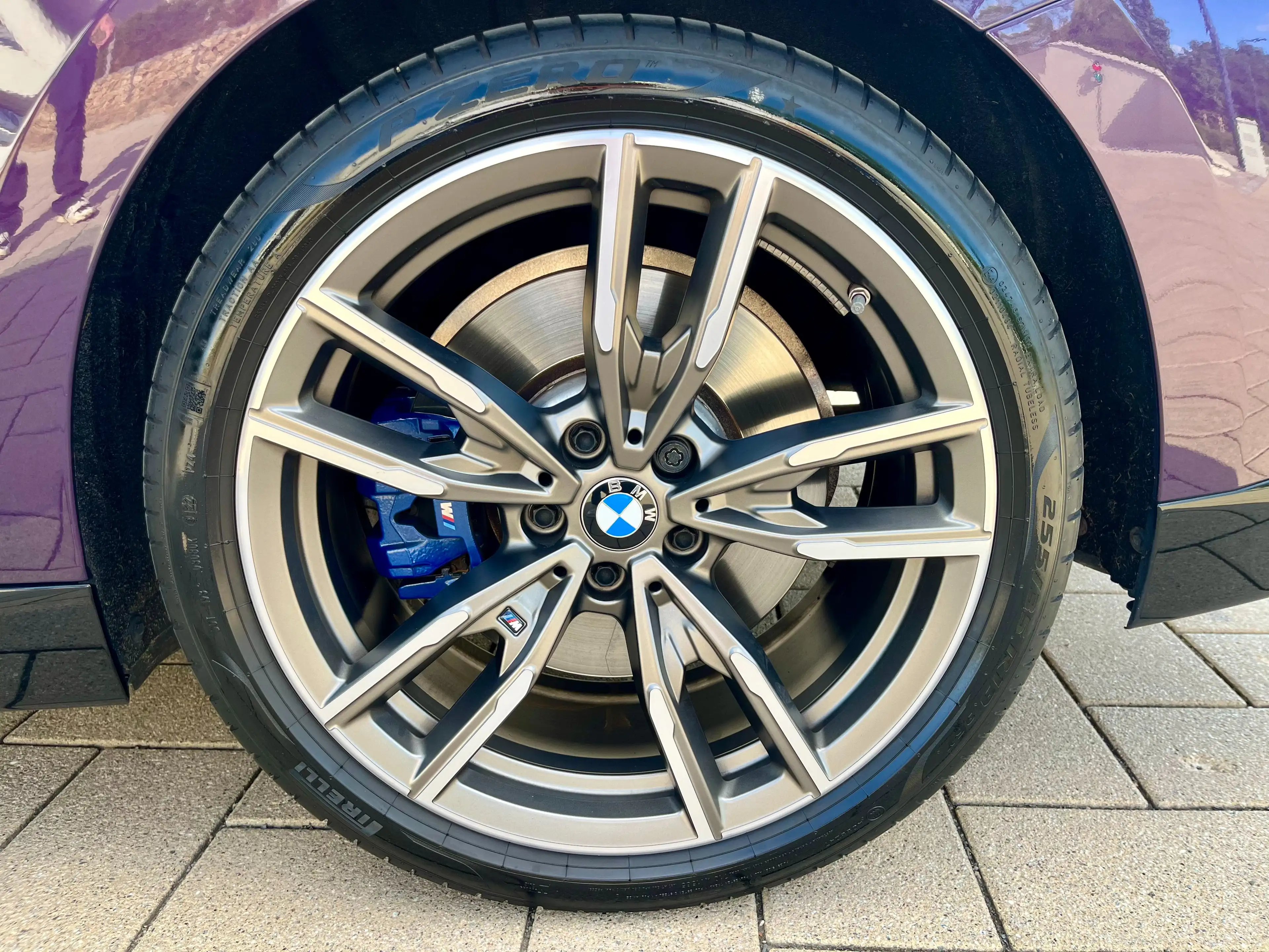 BMW 240 M240i xDrive — photo 11