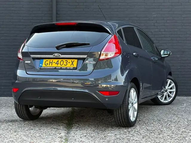 Ford Fiesta view 4