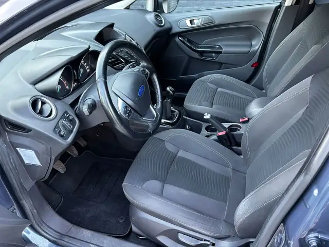 Ford Fiesta view 13