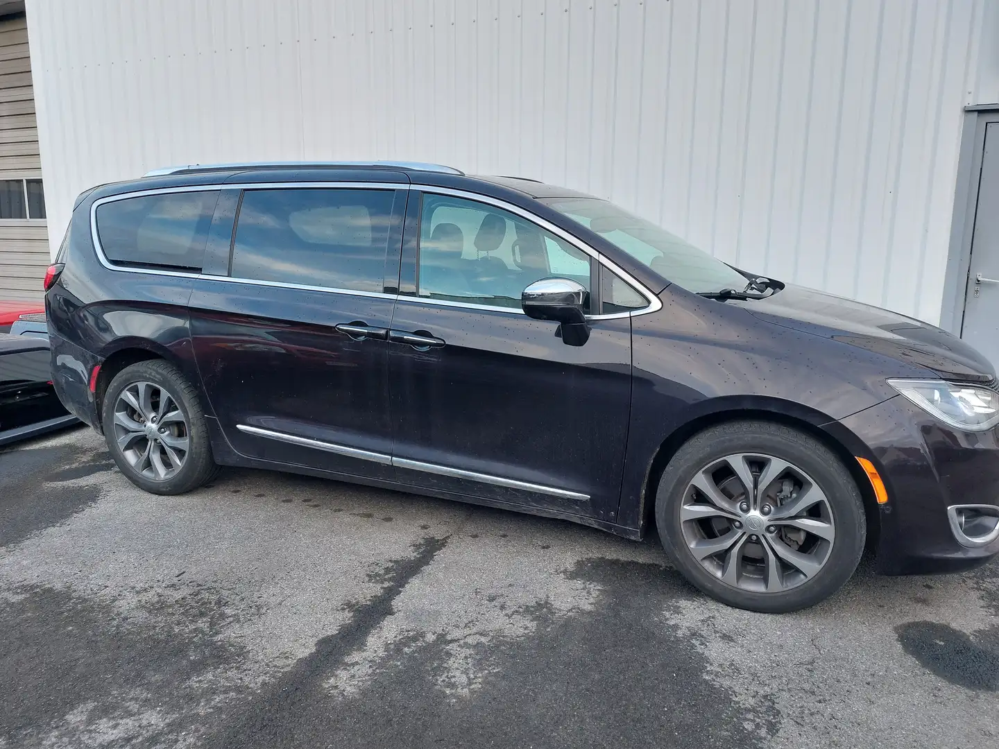 Chrysler Pacifica HYBRID PINNACLE - 3.6L V6 €69.900,-excl - 2
