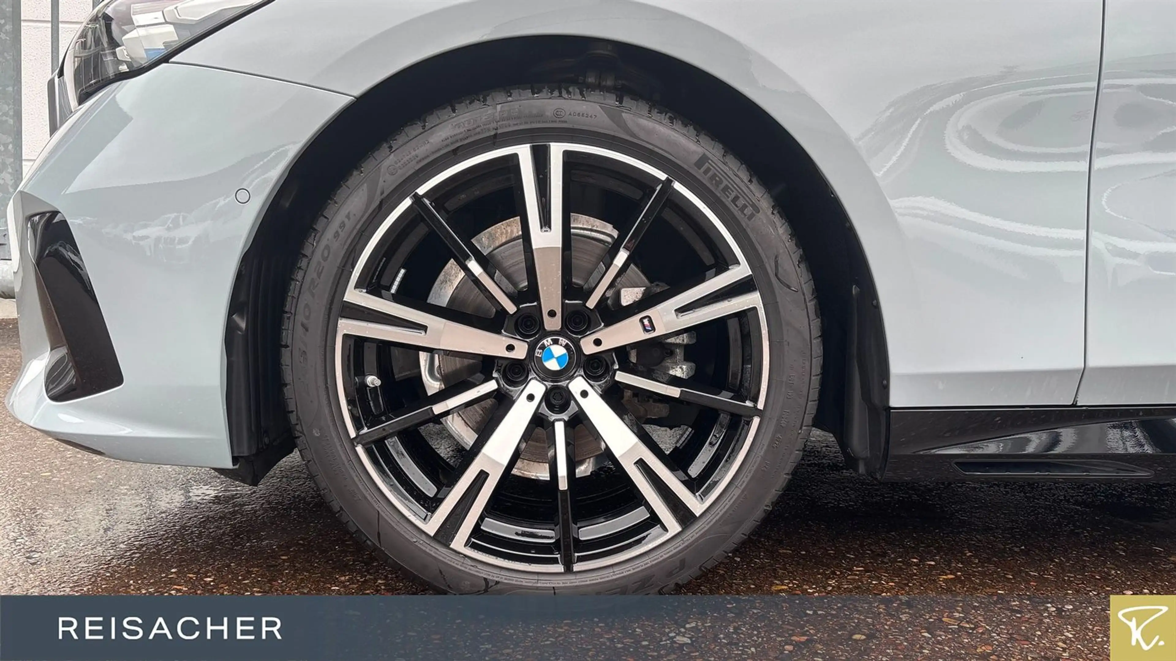 BMW 520 d A xDrive Tou M-Sport,AHK,DAProf,Standhzg — photo 3