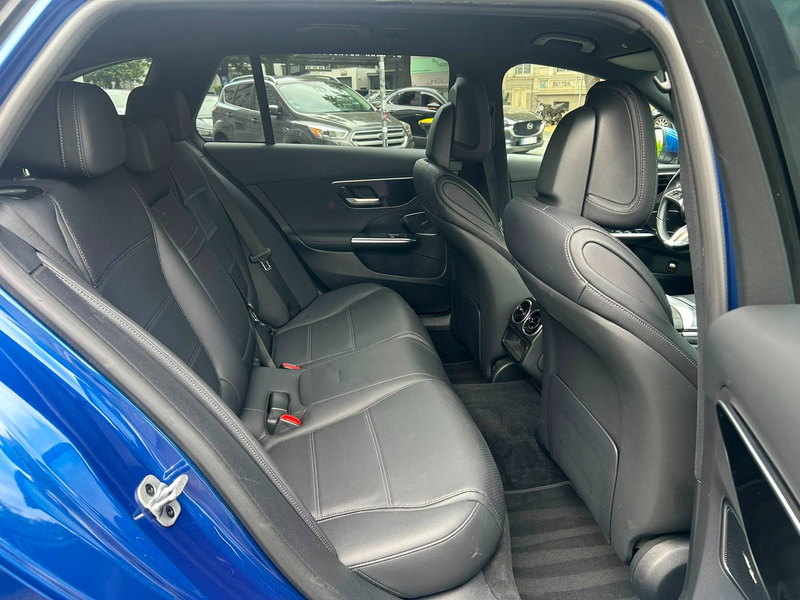 Mercedes-Benz C 200 C 200 dT Avantgarde/Leder/Navi/LED/R-Kamera/1.Hand — photo 14