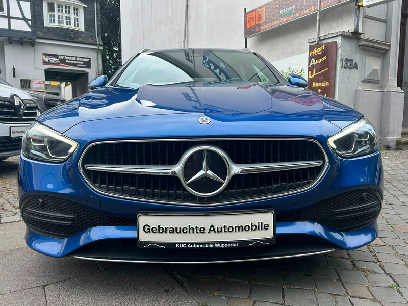 Mercedes-Benz C 200 C 200 dT Avantgarde/Leder/Navi/LED/R-Kamera/1.Hand — photo 4