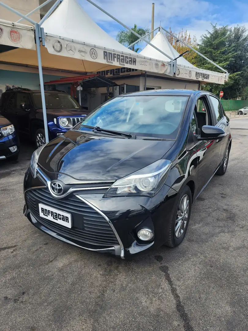 Toyota Yaris 5p 1.4 d-4d Lounge my16 Noir - 1