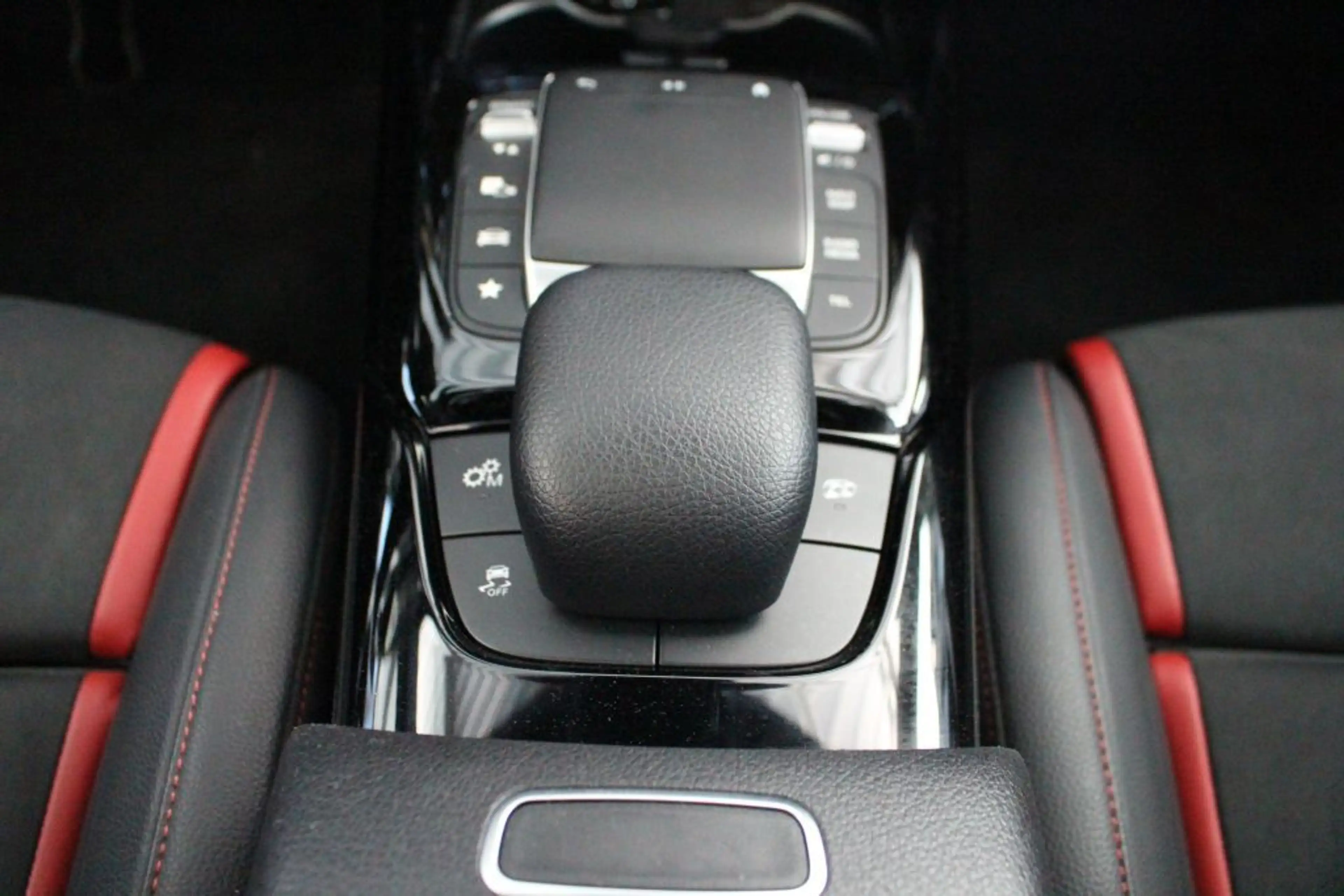Mercedes-Benz A 45 AMG A 45 S AMG 4M MULTIBEAM Burmester Performance — photo 12