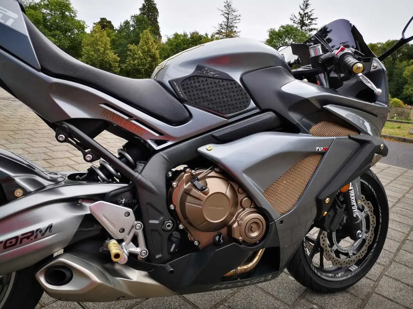 Honda CBR 650 Černá - 2