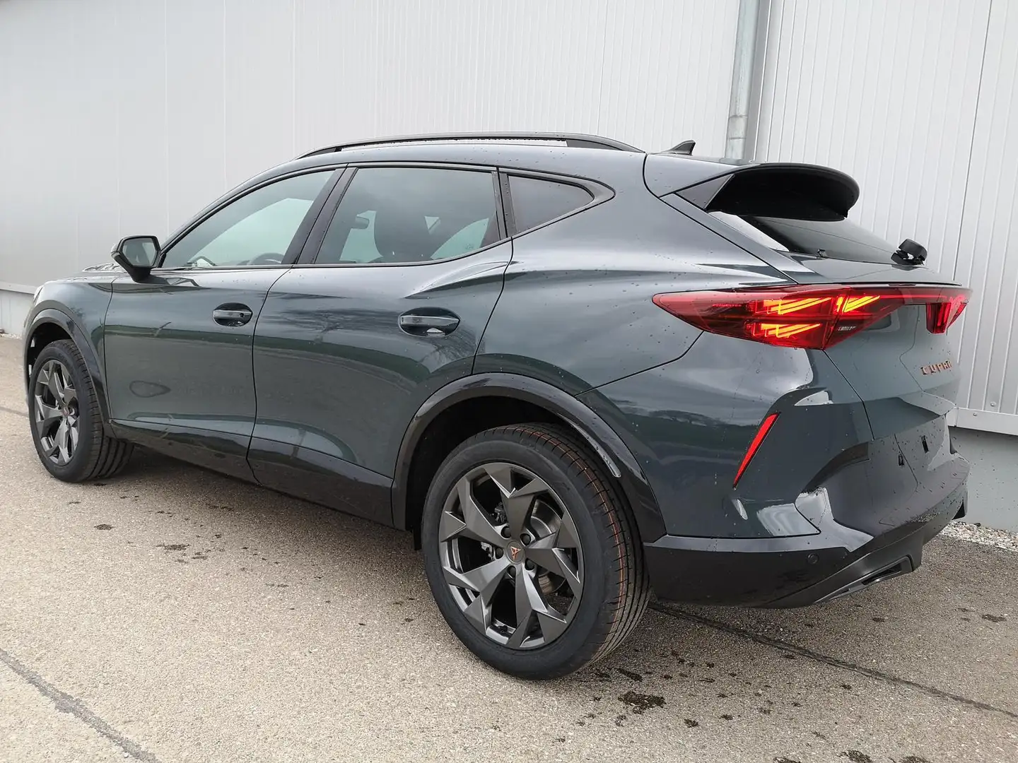 CUPRA Formentor 1.5 eTSI 110 kW DSG ABT Edge AHK ACC LED 140 kW... Blau - 2