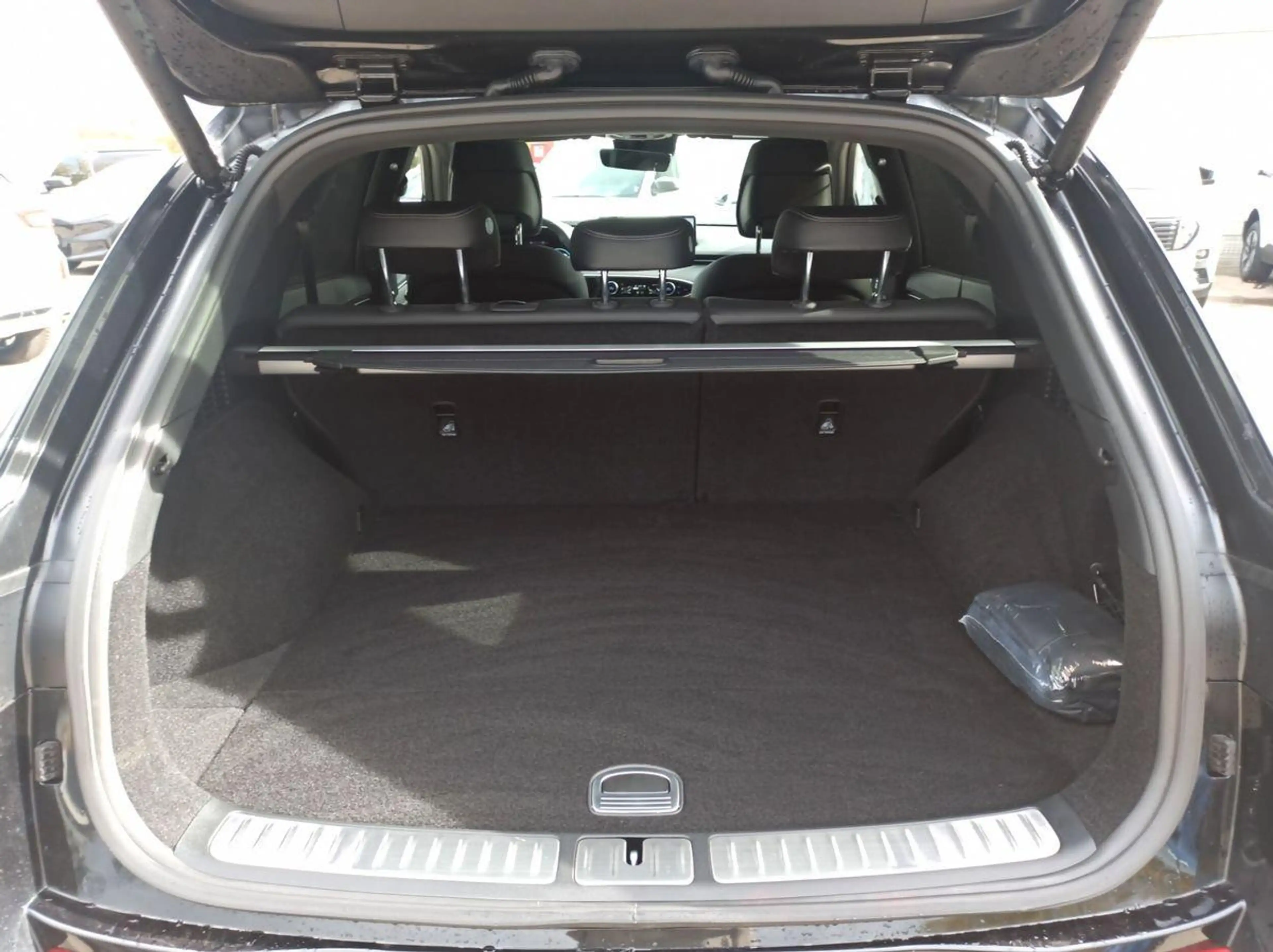 Genesis GV70 Sport 4WD 2.5L / Head-Up-Display /Sitzklima — photo 4