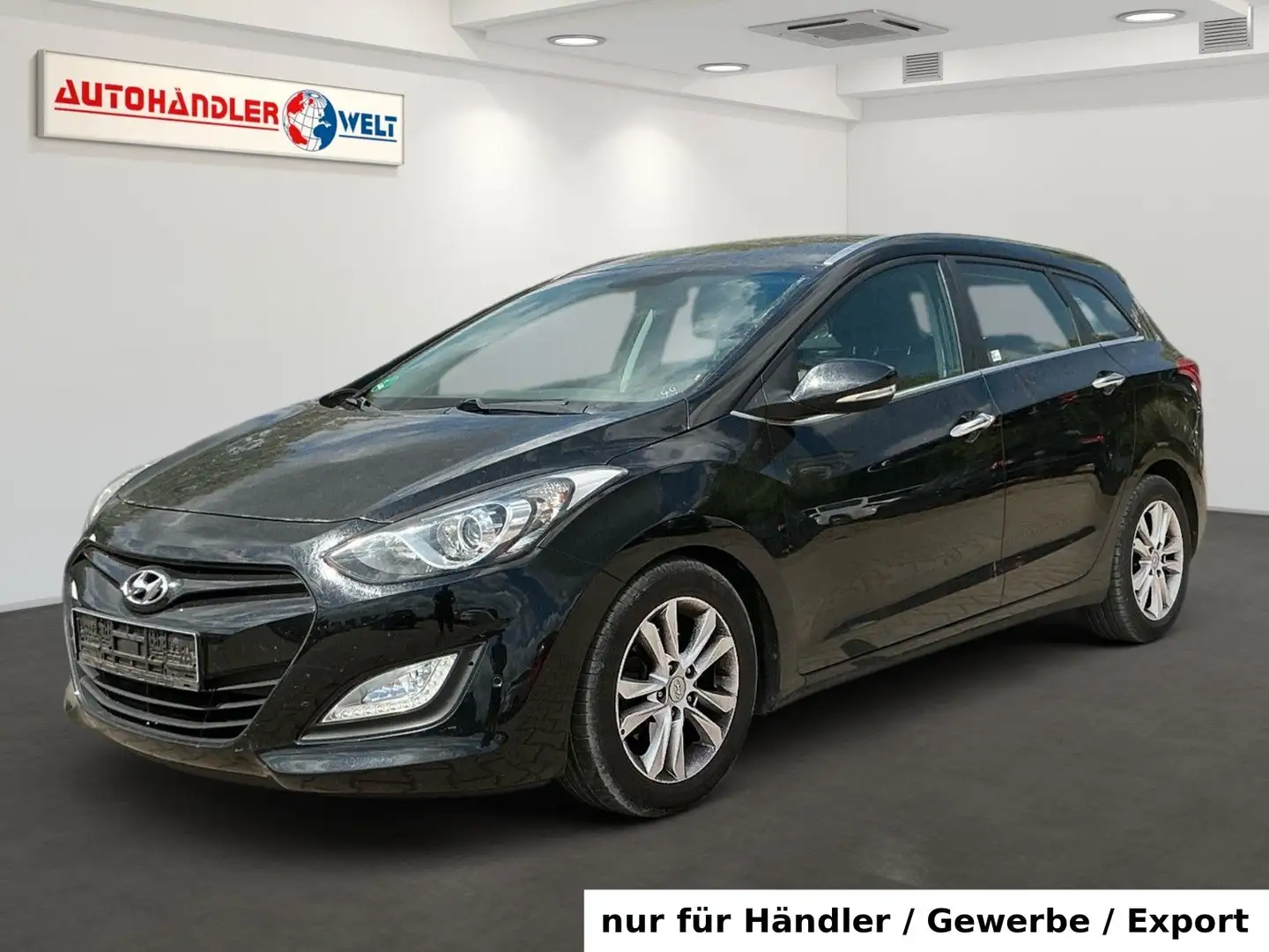 Hyundai i30 Kombi 1.6GDI AT T-Leder AAC SHZ LHZ AHK PDC Schwarz - 1