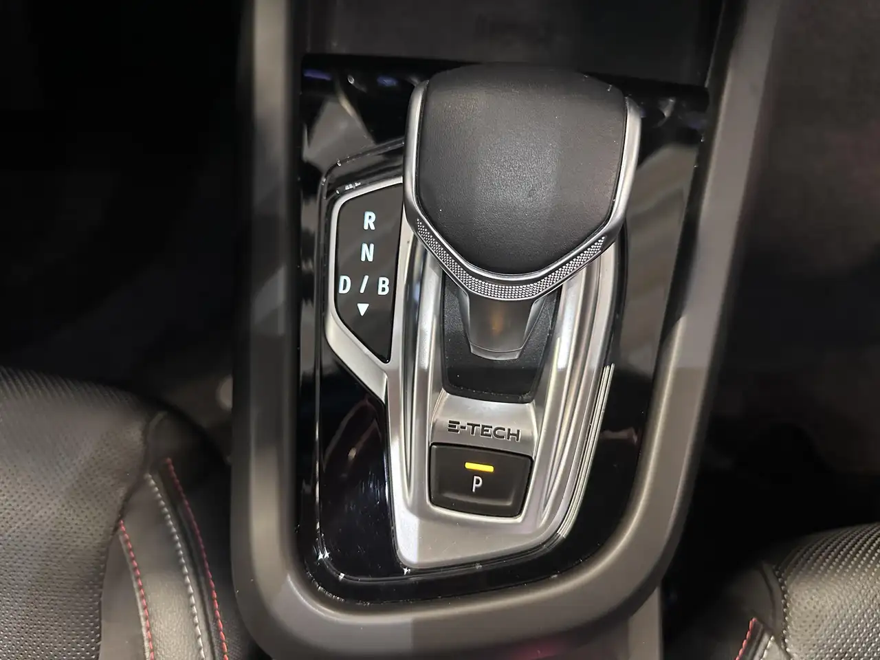 Renault Arkana RS-LINE 1.6 E-Tech MILD hybrid, миниатюра 14