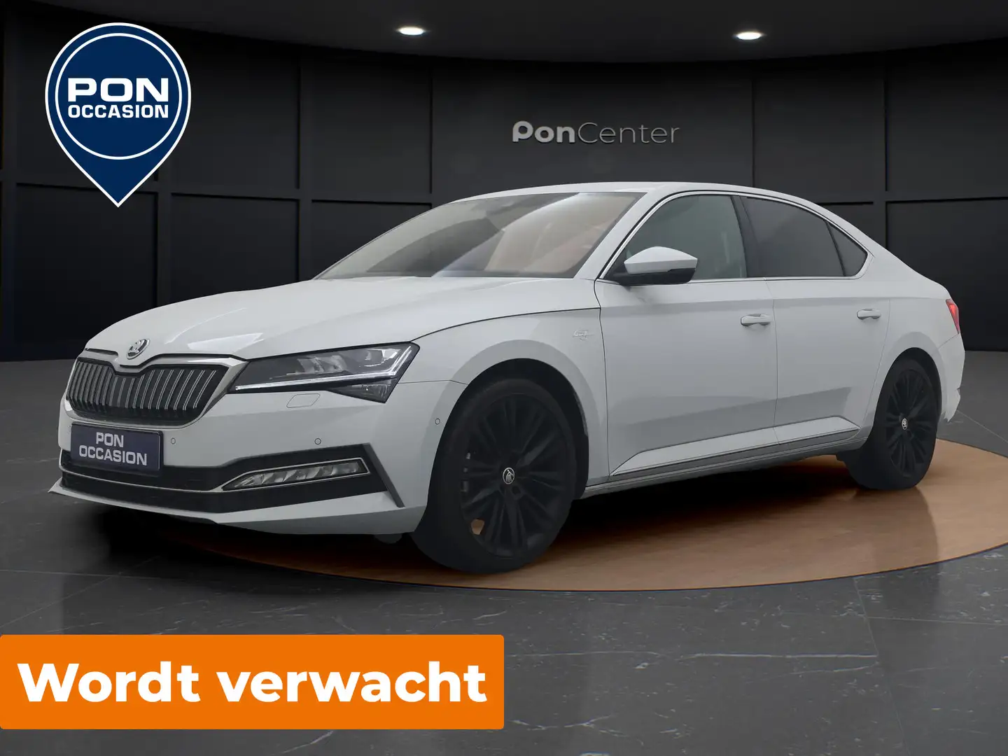 Skoda Superb 1.4 TSI iV Laurin & Klement | Trekhaak | Geventile Wit - 1