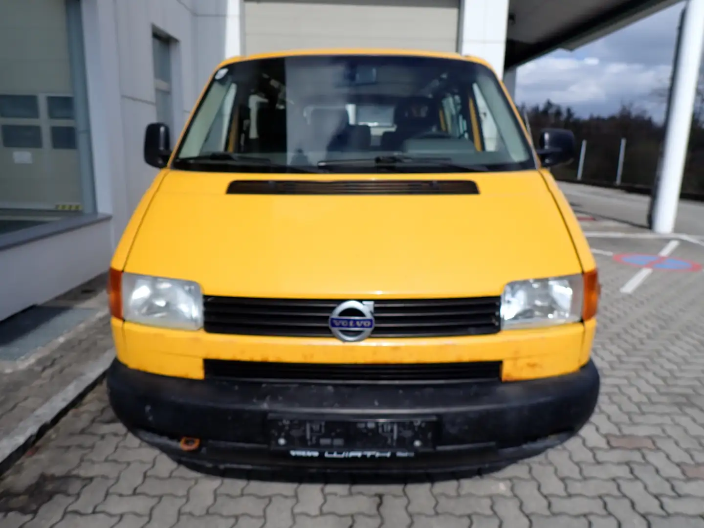 Volkswagen T4 9 Sitzer   langer Radstand Amarillo - 2