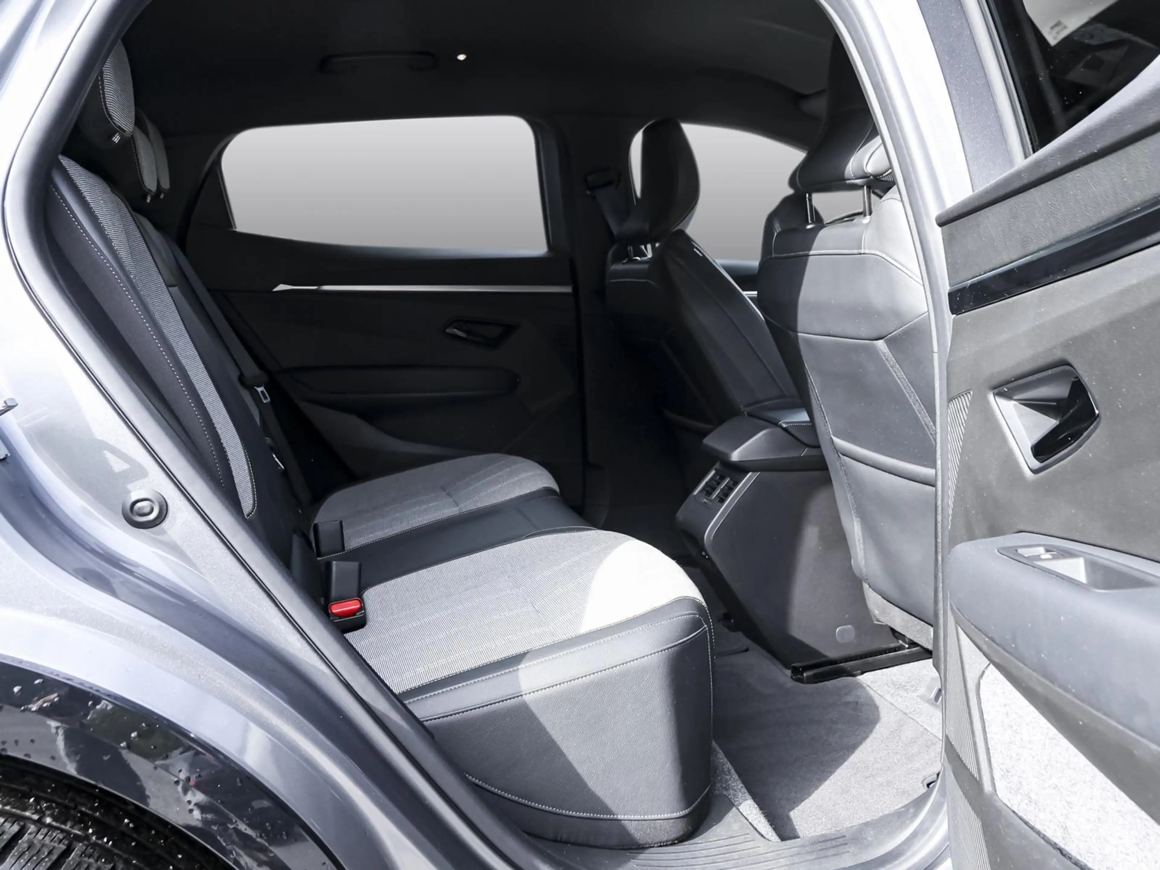 Renault Megane E-Tech TECHNO EV60 220hp optimum charge — photo 4