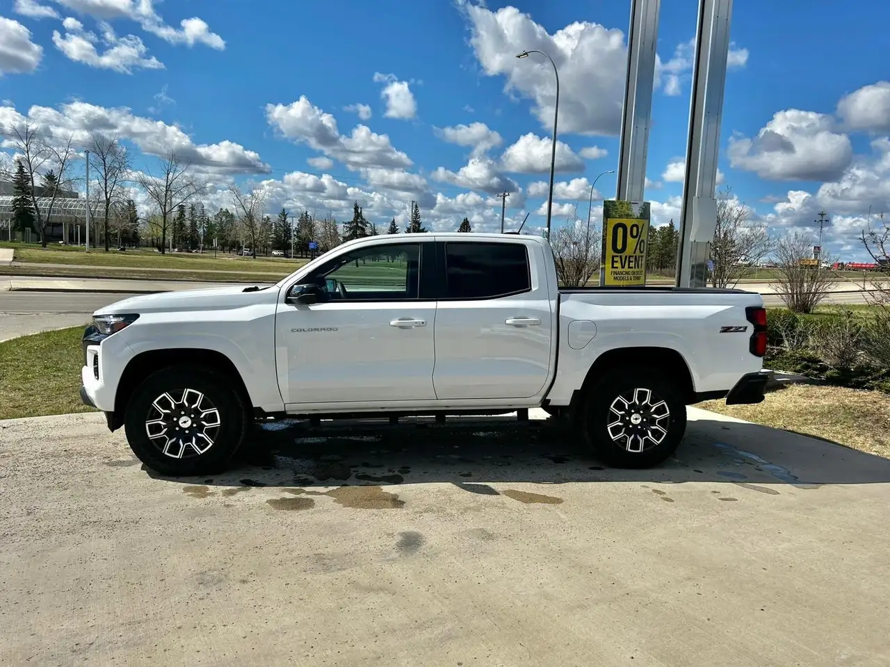 Chevrolet Colorado снимка Chevrolet Colorado