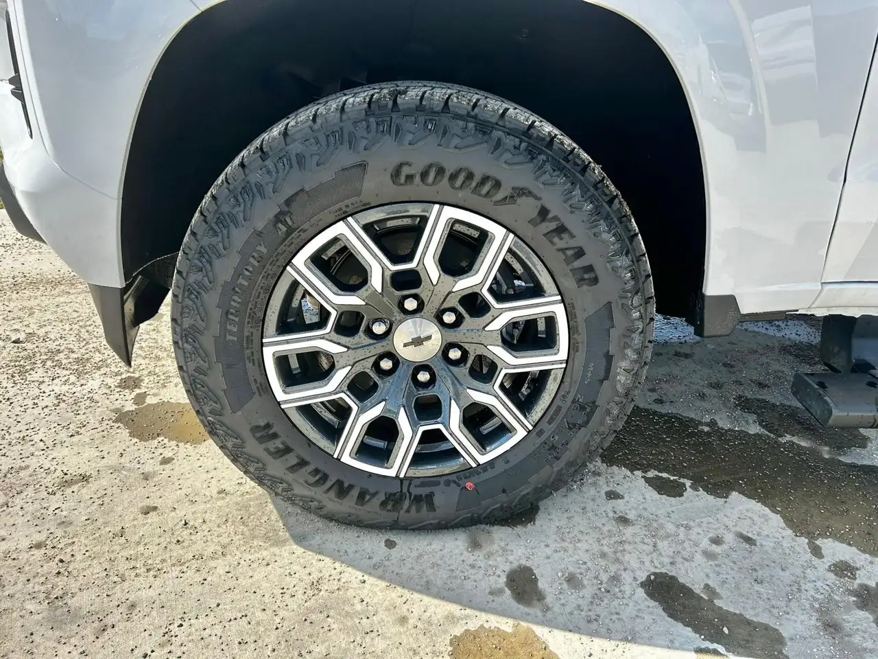 Chevrolet Colorado снимка Chevrolet Colorado