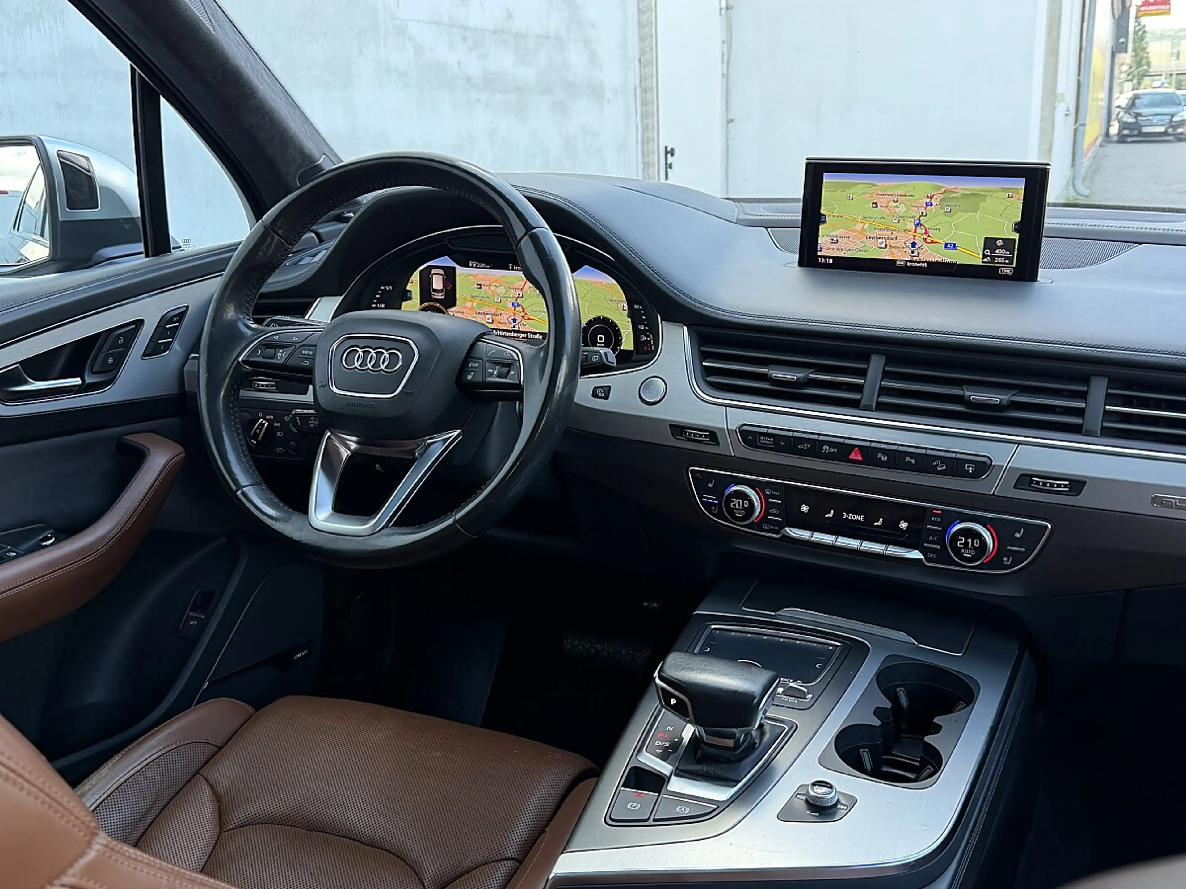 Audi Q7 PHEV e-tron 3,0 TDI quattro Tiptronic — photo 2