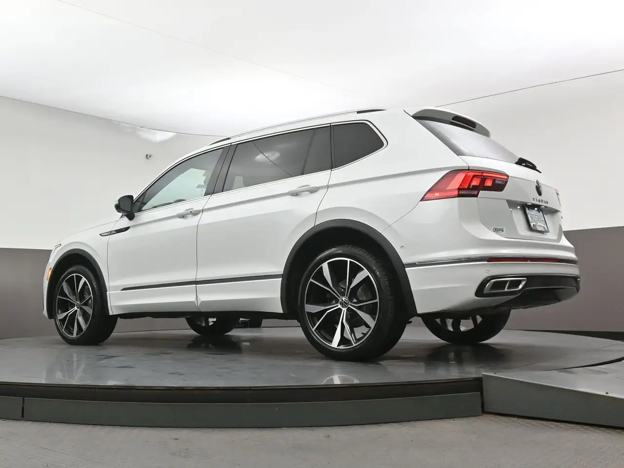 Volkswagen Tiguan photo Volkswagen Tiguan
