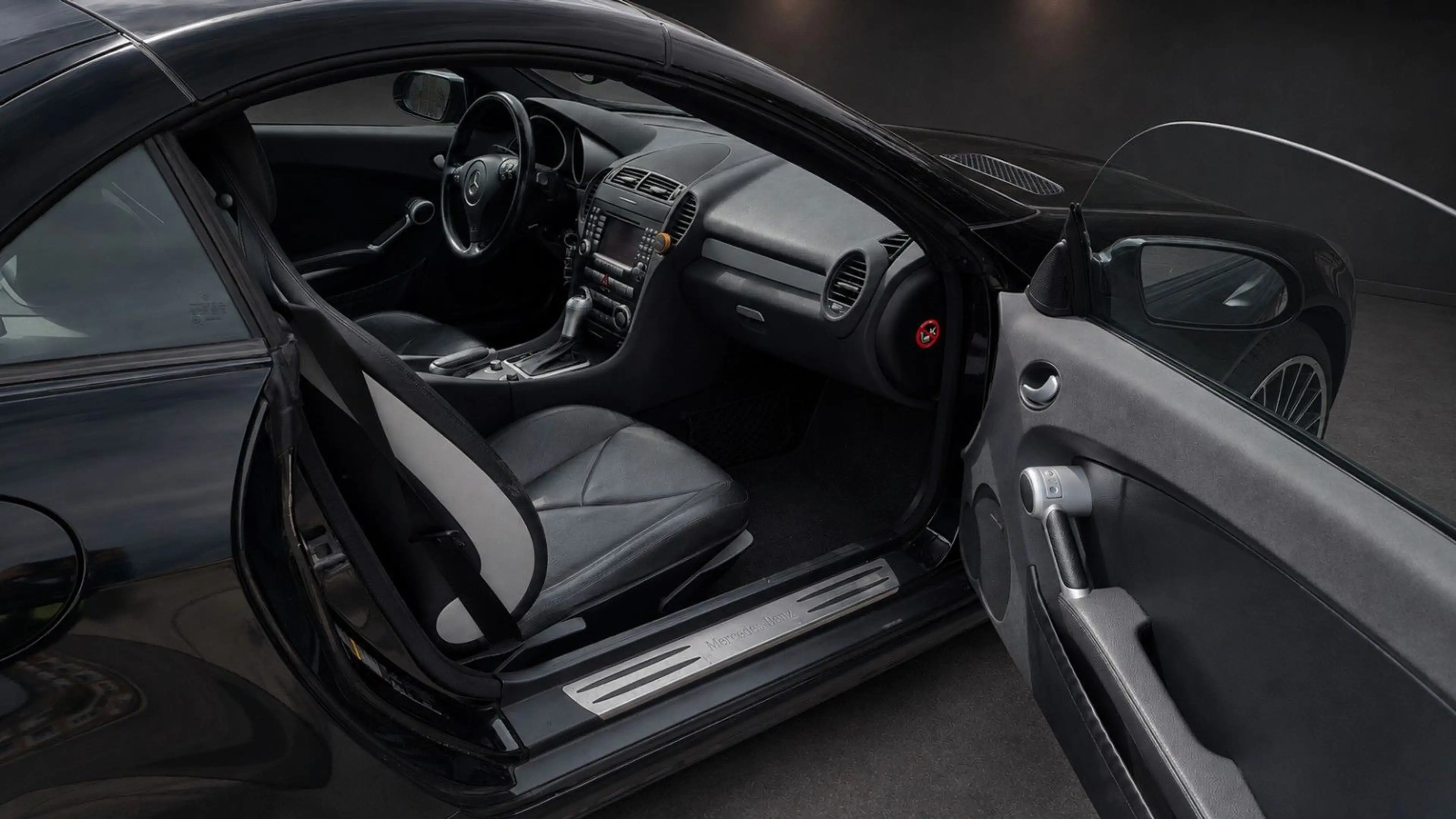Mercedes-Benz SLK 200 Roadster Kompressor — photo 13